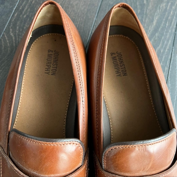 Johnston and Murphy Meade Tan Penny Loafer - Picture 3 of 5